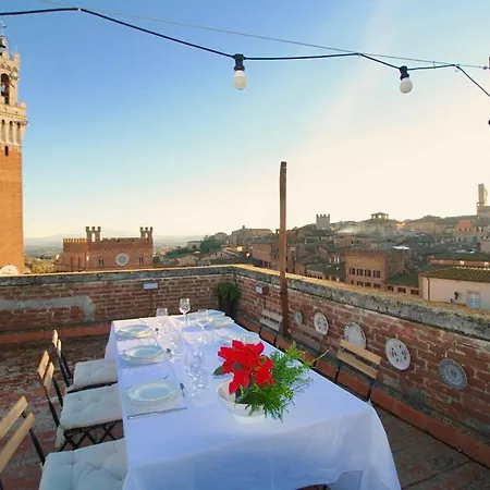 Torre Del Campo Apartment *